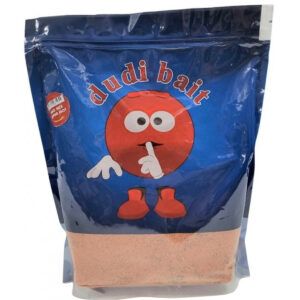 El Dudi Baits Bag Mix Super Hot es una mezcla especialmente formulada para bolsas de PVA, diseñada para ofrecer un tiempo de disolución medio-rápido