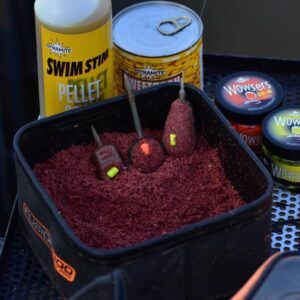 Dynamite Baits Robin Red Method Mix está formulado para ofrecer una atracción instantánea y duradera, integrando el legendario Robin Red.