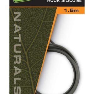 El Fox Edges Naturals Hook Silicone 1.5m es un accesorio esencial para los pescadores que buscan mejorar la precisión y la eficacia de sus montajes.