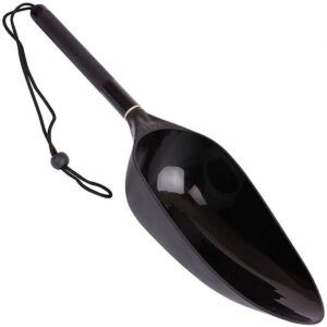 Fox Pala De Cebado L diseñada para ofrecer a los pescadores de carpfishing una herramienta resistente, versátil y ergonómica