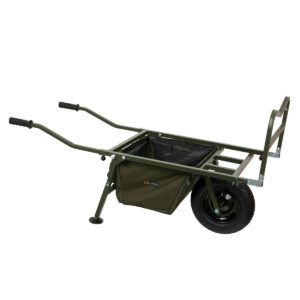 Fox Carro R-Series es el carro ideal para transportar tu equipo de carpfishing de forma rápida, cómoda y segura, incluso en los terrenos más irregulares.