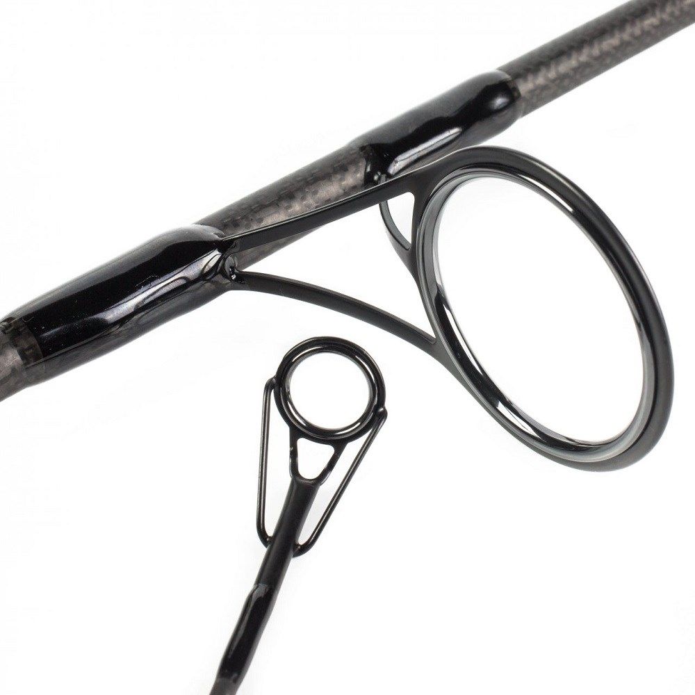 Free Spirit 'S'-Lite 13ft 3.50lb 50mm Abbreviated blanks delgados y muy potentes, con una recuperación que recuerda a nuestra afamada gama Hi-‘S.