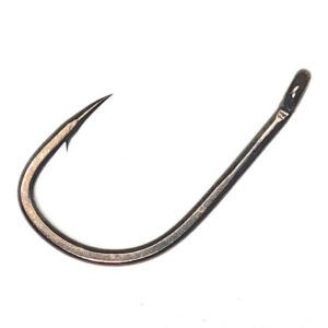 GamaKatsu Anzuelos G-Carp Hump Back Grey Hook Nº2 diseñado para los pescadores de carpfishing que buscan velocidad de clavada.