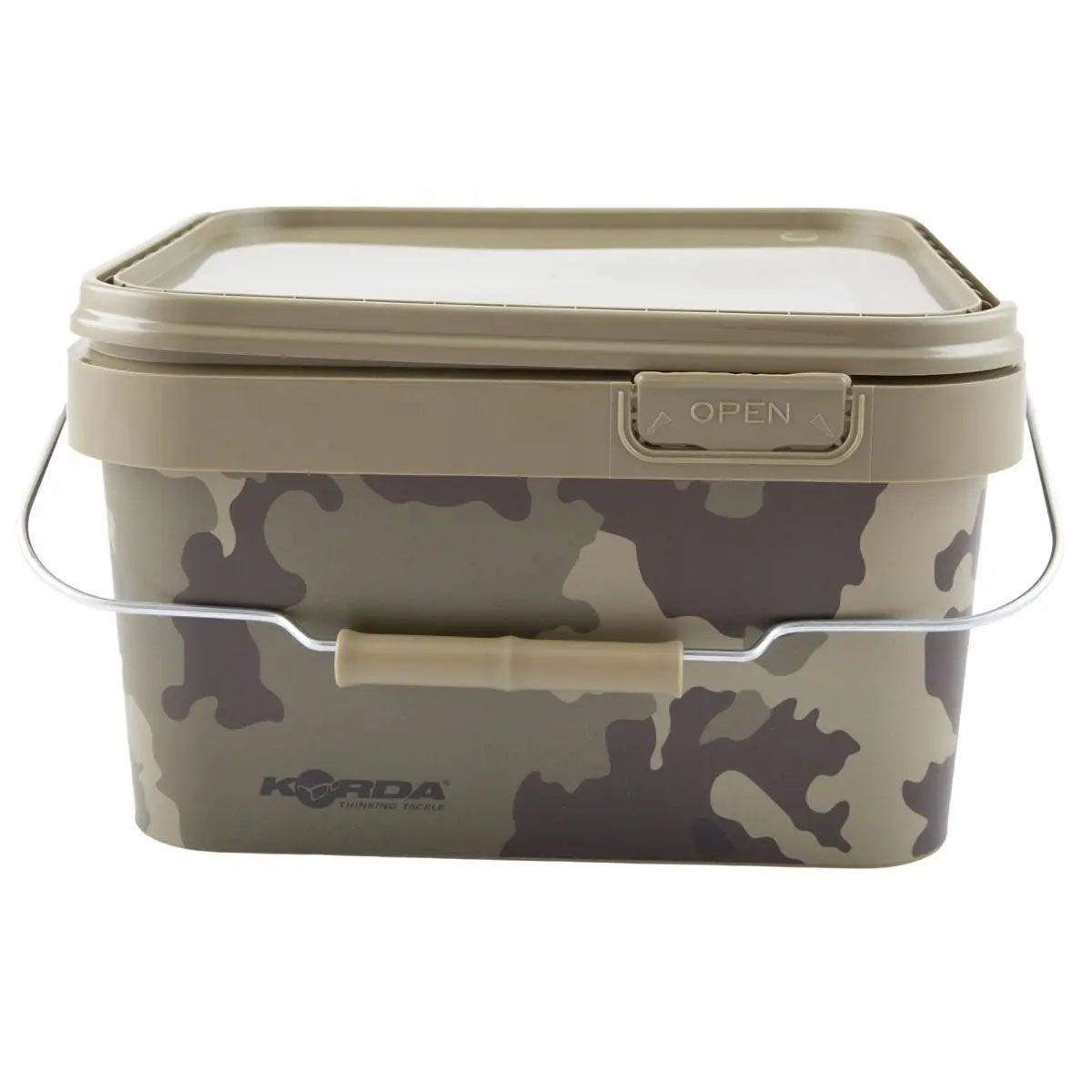 El Korda Compac Cubo 5L forma parte de la innovadora gama Compac Bucket, diseñada para ofrecer máxima funcionalidad, resistencia y comodidad.