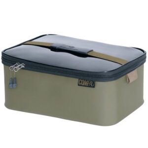 La Korda Compac Camera Bag Large técnica y resistente, diseñada específicamente para proteger y transportar con seguridad tu equipo fotográfico.