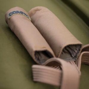 Los Korda Compac Protectores de Caña ofrecen la máxima protección a las puntas y culatas de tus cañas durante el transporte y almacenamiento.