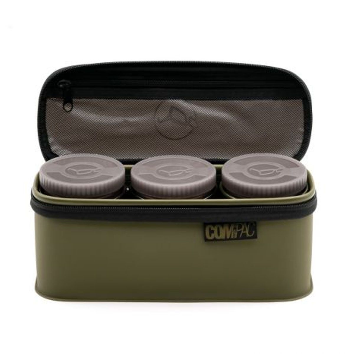 El Korda Compac Tea Set 3 Pieces diseñado para quienes disfrutan del auténtico placer de tomar una buena taza de té o café durante la jornada de pesca.