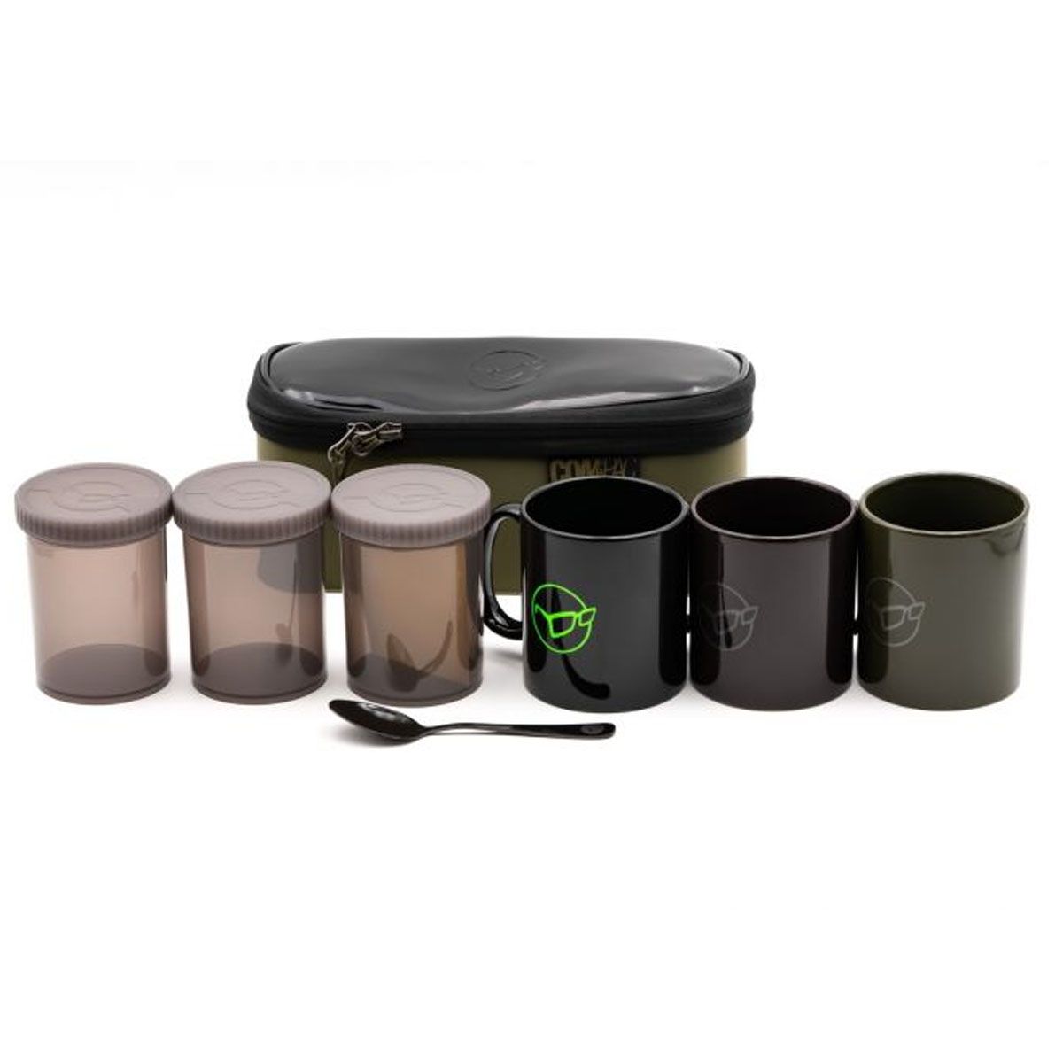 El Korda Compac Tea Set 3 Pieces diseñado para quienes disfrutan del auténtico placer de tomar una buena taza de té o café durante la jornada de pesca.