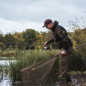Korda Sacadera Spring Bow Version Shallow 46 un diseño que prioriza el rendimiento, la comodidad y la funcionalidad por encima de todo.