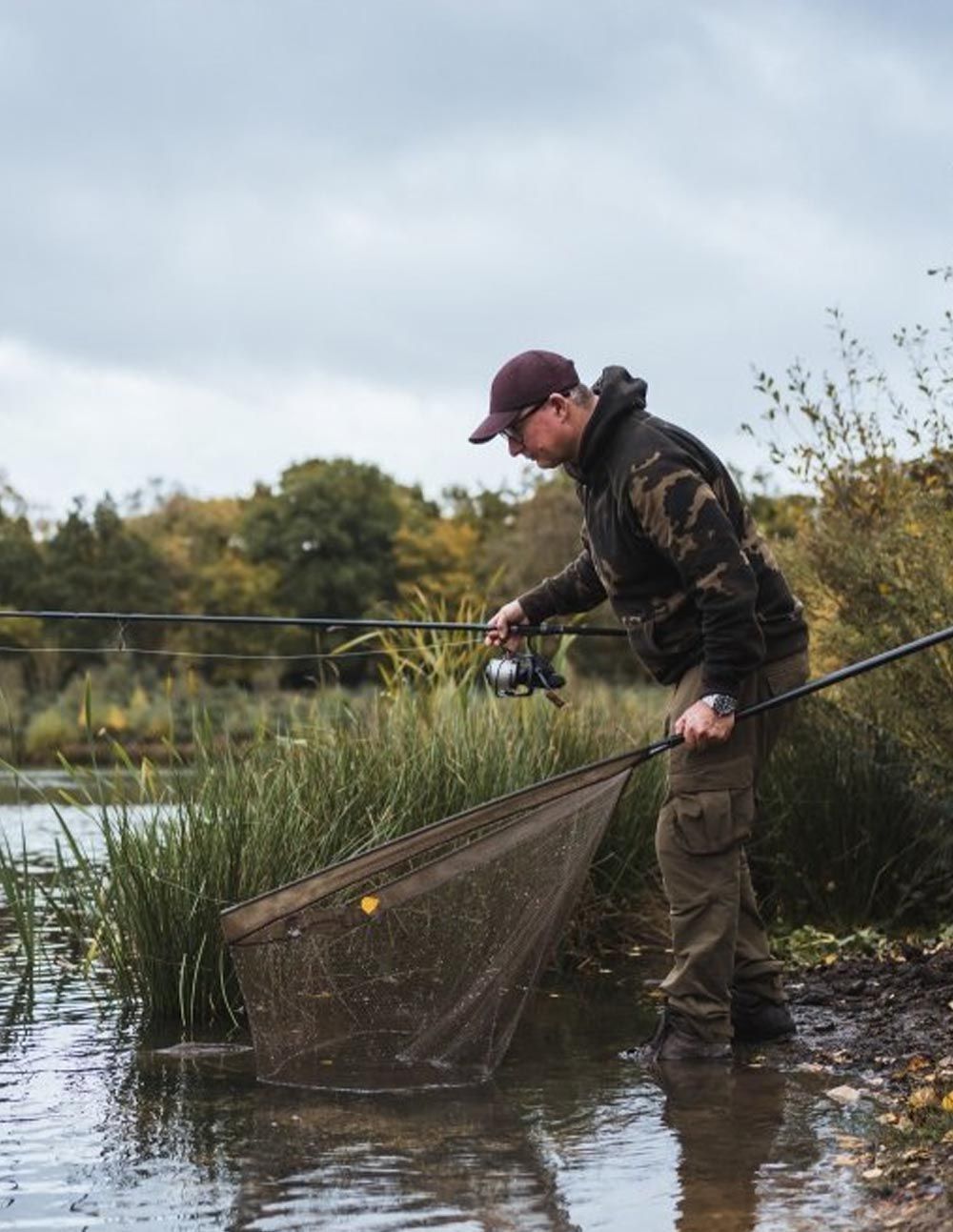 Korda Sacadera Spring Bow Version Shallow 46 un diseño que prioriza el rendimiento, la comodidad y la funcionalidad por encima de todo.
