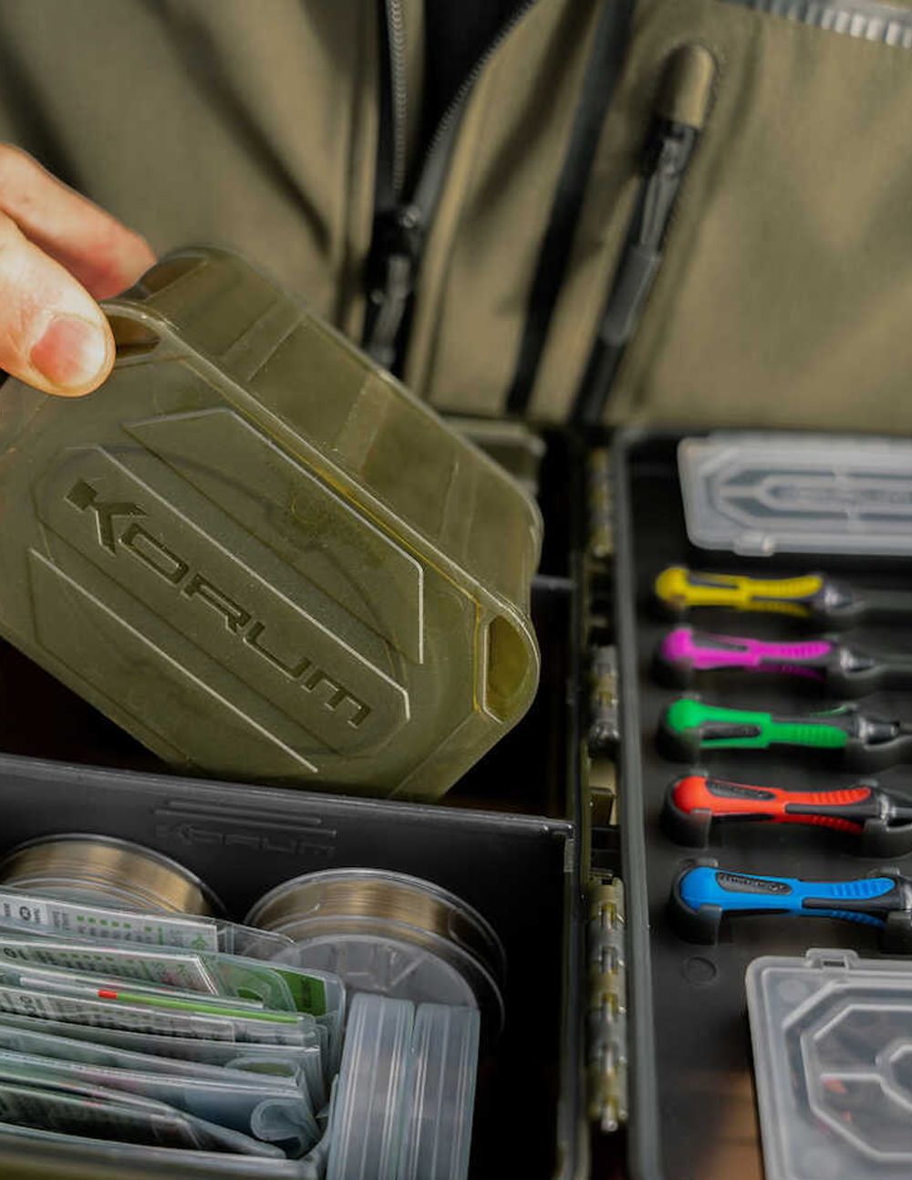 Korum Roving Blox Fully Loaded Tackle Box - Imagen 3