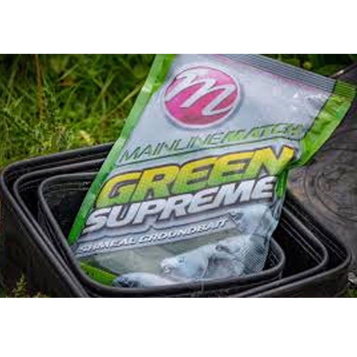 El Mainline Green Supreme Fishmeal Groundbait está diseñado para atraer y mantener a los peces alimentándose durante largos periodos.
