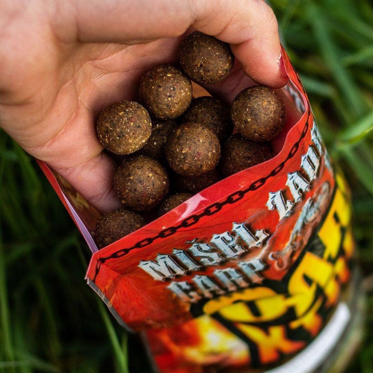 Misel Zadravec Carp Xtreme Boilies Crazy Squid 20mm 1kg - Imagen 3