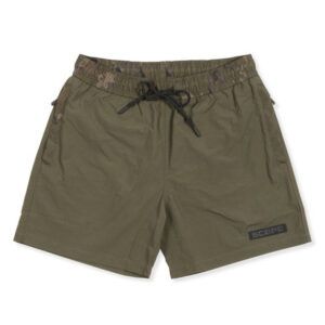 El Nash Scope Pantalón Corto OPS 2XL diseñado para satisfacer las necesidades de los pescadores de carpas que buscan una prenda ligera, práctica y adaptable