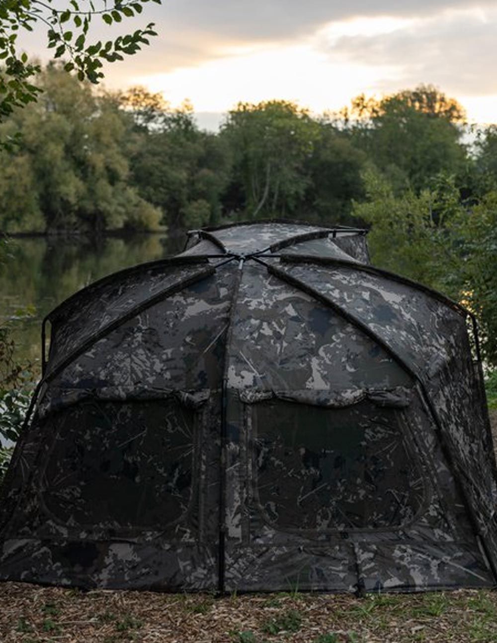 Nash Refrugio Bivvy Titan T1 Camo Pro - Imagen 2