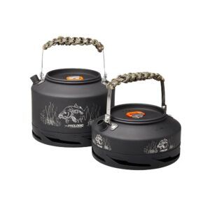 Prologic Tetera Blackfire 1.5ltr esta tetera ha sido diseñada para aportar comodidad, rendimiento y durabilidad en cualquier condición de pesca.