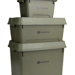 La RidgeMonkey Caja de Almacenamiento 16L la solución perfecta para mantener tus equipos, herramientas y artículos de exterior organizados y protegidos.