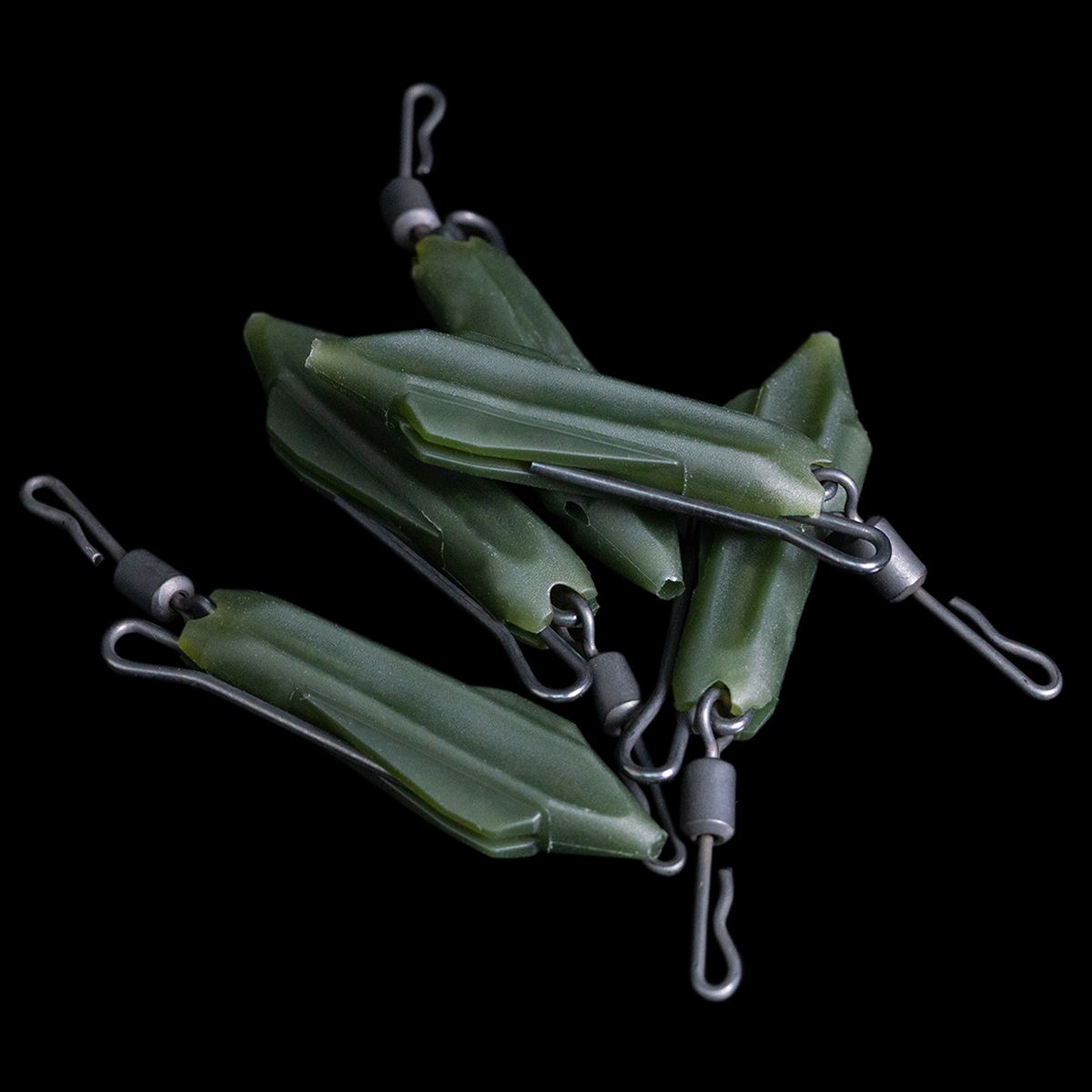 El RidgeMonkey Connexion Uni Lead Clip Camo Green permite al pescador decidir fácilmente si desea liberar o retener el plomo.