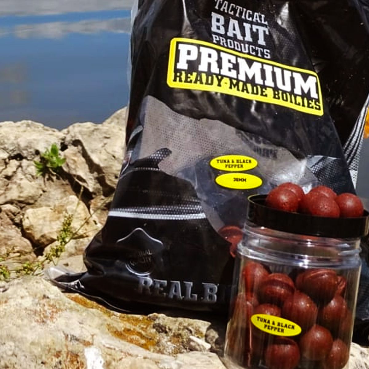 SBS 20+ Premium Boilies Wafters Tuna & Black Pepper 20/24/30mm 250gr - Imagen 3
