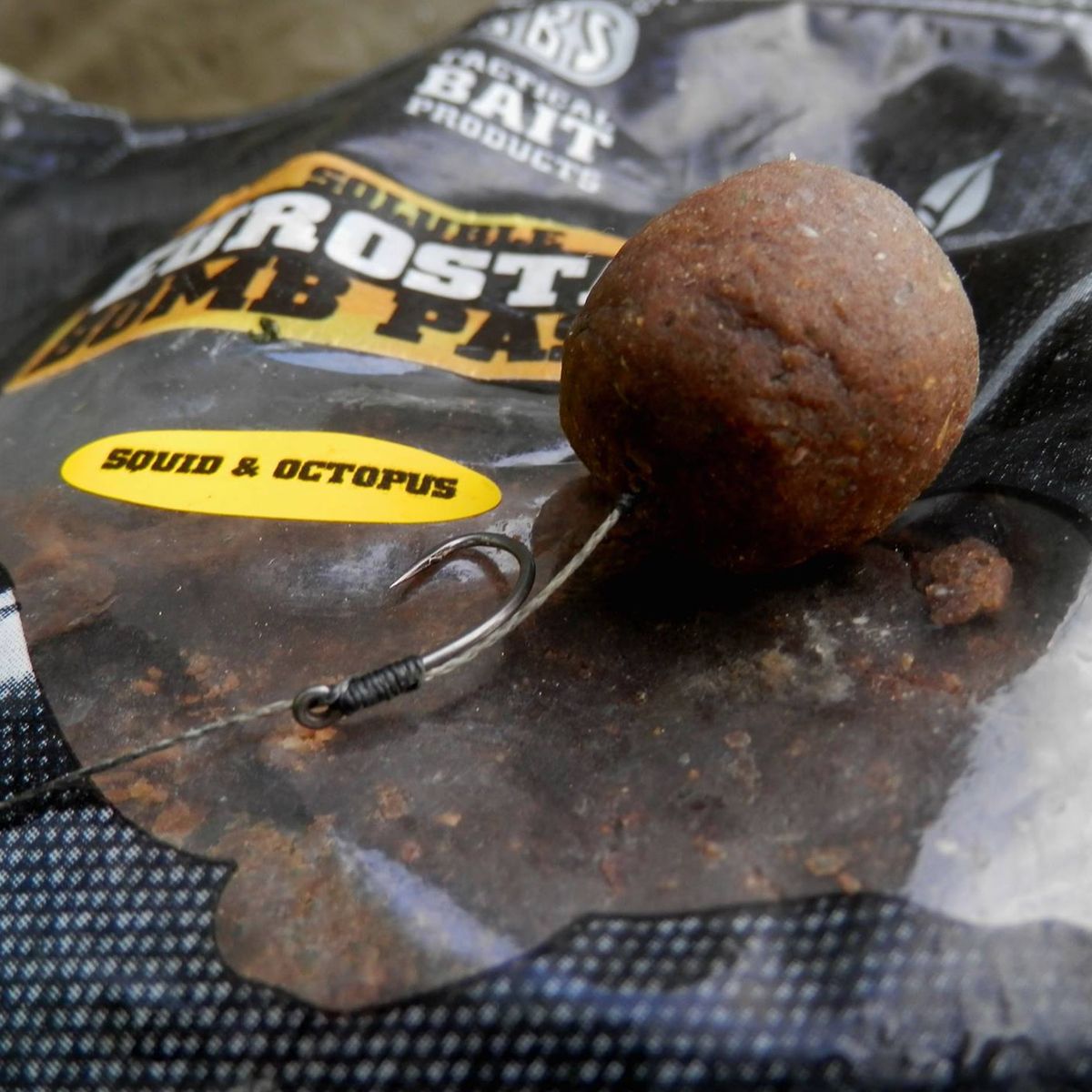 SBS Eurostar Soluble Bomb Paste Squid & Octopus 300gr - Imagen 2