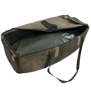 Sonik Moqueta Bank Tek es una inversión inteligente para cualquier pescador de carpas comprometido con el bienestar de sus capturas.