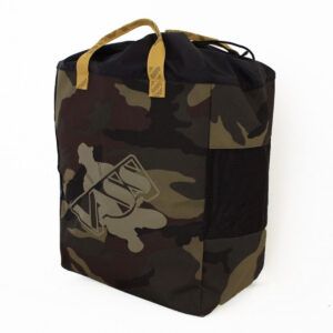 La Vass Bolsa de Almacenaje para Vadeador Camo es la solución perfecta para transportar y proteger tus vadeadores de forma limpia, segura y práctica.