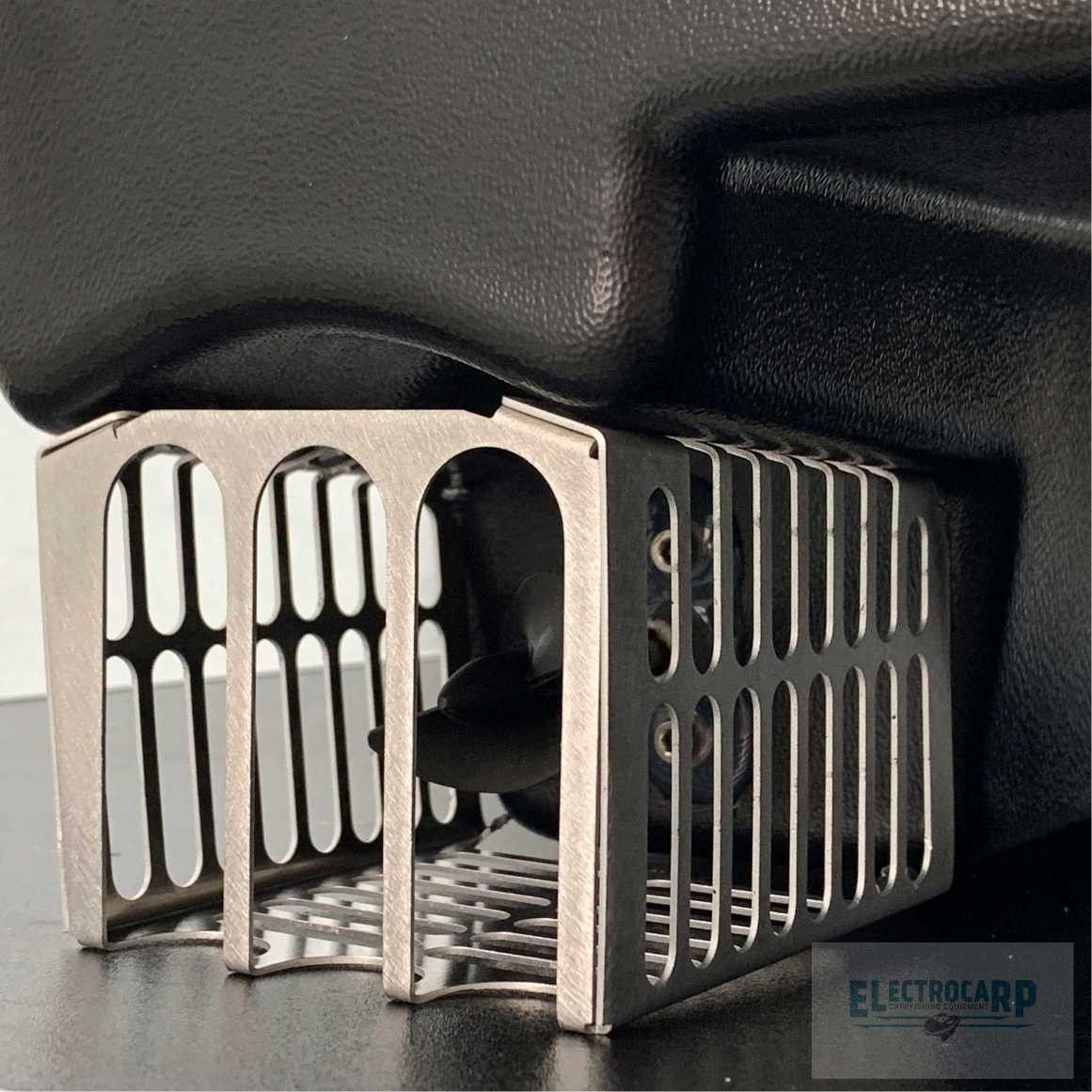 Barco Cebador Carpio C3 Sonda a Color y Gps + Bolsa de Transporte Negro - Imagen 3