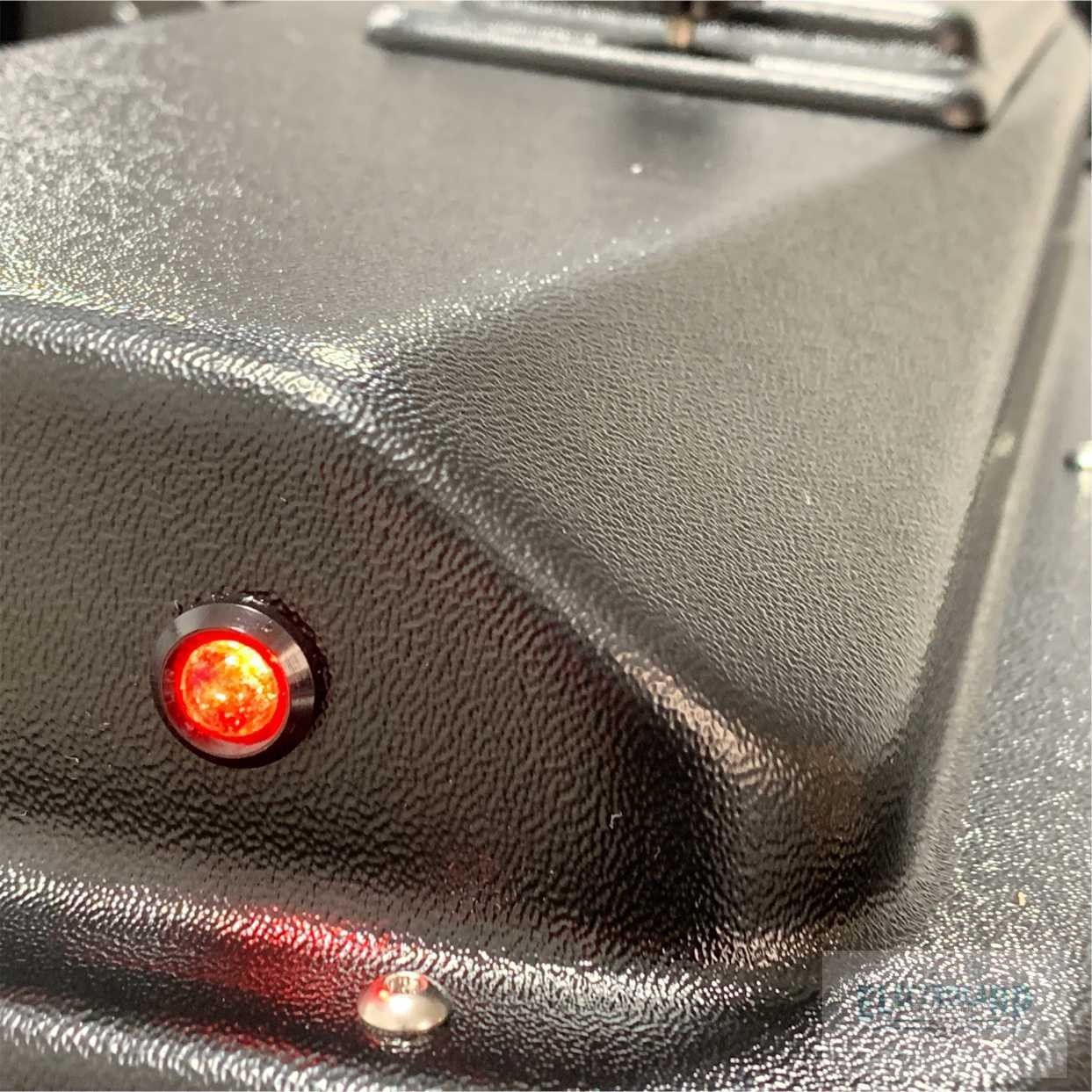 Barco Cebador Carpio C3 Sonda a Color y Gps + Bolsa de Transporte Negro - Imagen 5