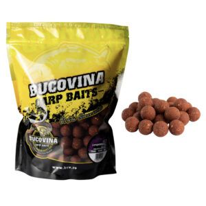 Los Bucovina Baits Boilies Soluble Competition Z Squid & Ciruela 24mm desarrollados para ofrecer un rendimiento explosivo en sesiones de pesca competitiva.