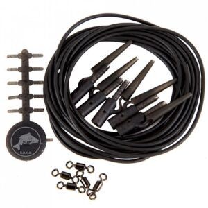 ESP Adjustable Lead Clip Kit Weed Green es un sistema completo y versátil que permite personalizar la forma en que el plomo se comporta durante la pesca