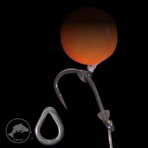 ESP Tear Drop Rig Rings Mini son anillas en forma de lágrima especialmente diseñadas para optimizar la presentación del cebo