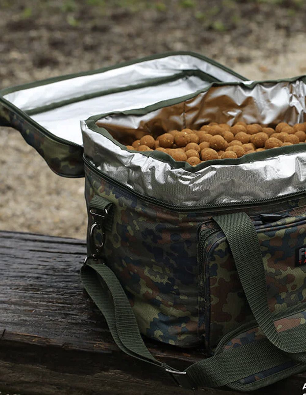 Forge Tackle FTR Bolsa para Cebo Camo - Imagen 2