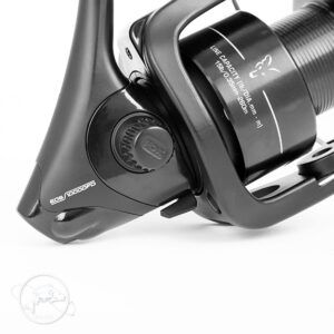Fox Carrete EOS 10000 FD es perfecto para quienes comienzan en el carpfishing o buscan un carrete extra sin gastar de más.