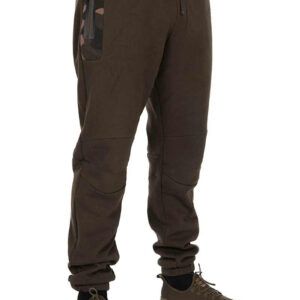 Fox Pantalones Jogger LW Khaki/Camo-2XL es la prenda perfecta para pescadores que buscan funcionalidad sin renunciar al estilo.