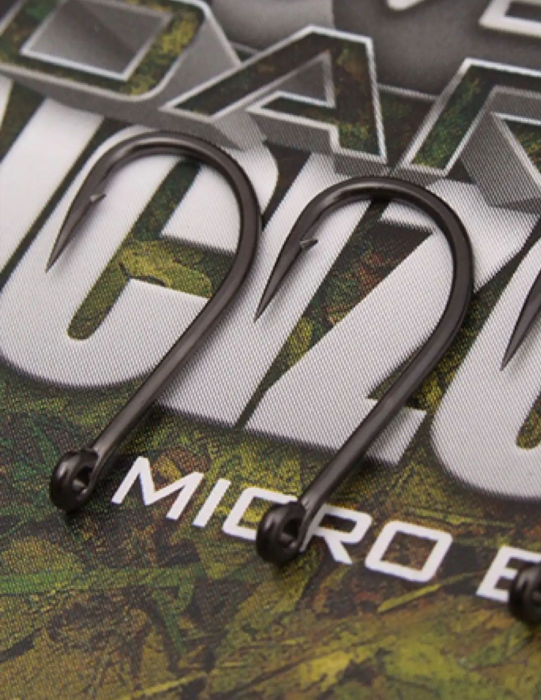 Gardner Anzuelo Covert Dark Incizor Micro Barbed Nº6 - Imagen 2