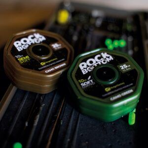 RidgeMonkey RM-Tec Rock Bottom Tungsten Coated Semi-Stiff Camo Brown es una elección inteligente para pescadores de carpfishing