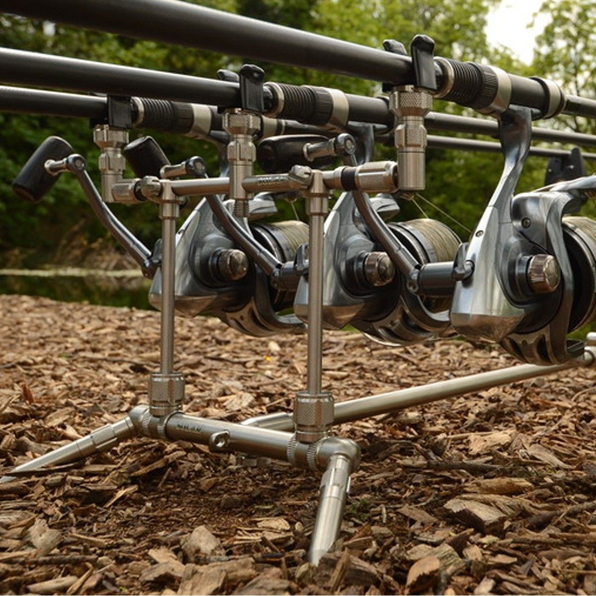 Solar Tackle P1 Buzz Bar Ajustable 3 Cañas-300mm a 435mm - Imagen 3