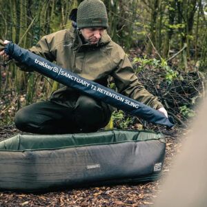 Trakker Saco de Retención y Pesaje Sanctuary T1 diseñado específicamente para proporcionar máxima seguridad, comodidad y precisión.