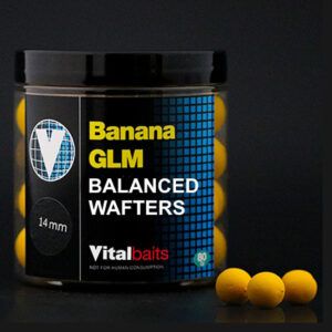 Vitalbaits Wafters Banana GLM 18mm permite que el anzuelo quede perfectamente disimulado, ofreciendo una presentación natural