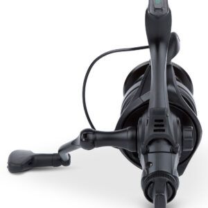 El Carrete Sonik Herox 10000 es un carrete robusto y fiable, diseñado para pescadores que enfrentan condiciones exigentes