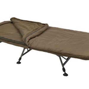 Fox Bed Chair Flatliner X- All Season System un conjunto carpfishing completo que combina una cama de alta gama con un saco de dormir.