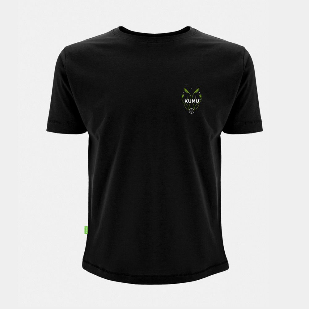 Kumu Camiseta Tails Up-2XL Está inspirado en uno de los momentos más fascinantes : una carpa alimentándose entre lirios, rodeada de burbujas.