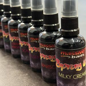 Massive Baits Spray De Marisco Convierte tus cebos en auténticos imanes de picadas gracias a una fusión irresistible de mariscos y el legendario Robin Red.