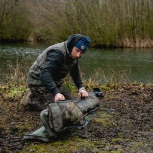 Nash Subterfuge Bushwhacker & Prodding Stick Bag