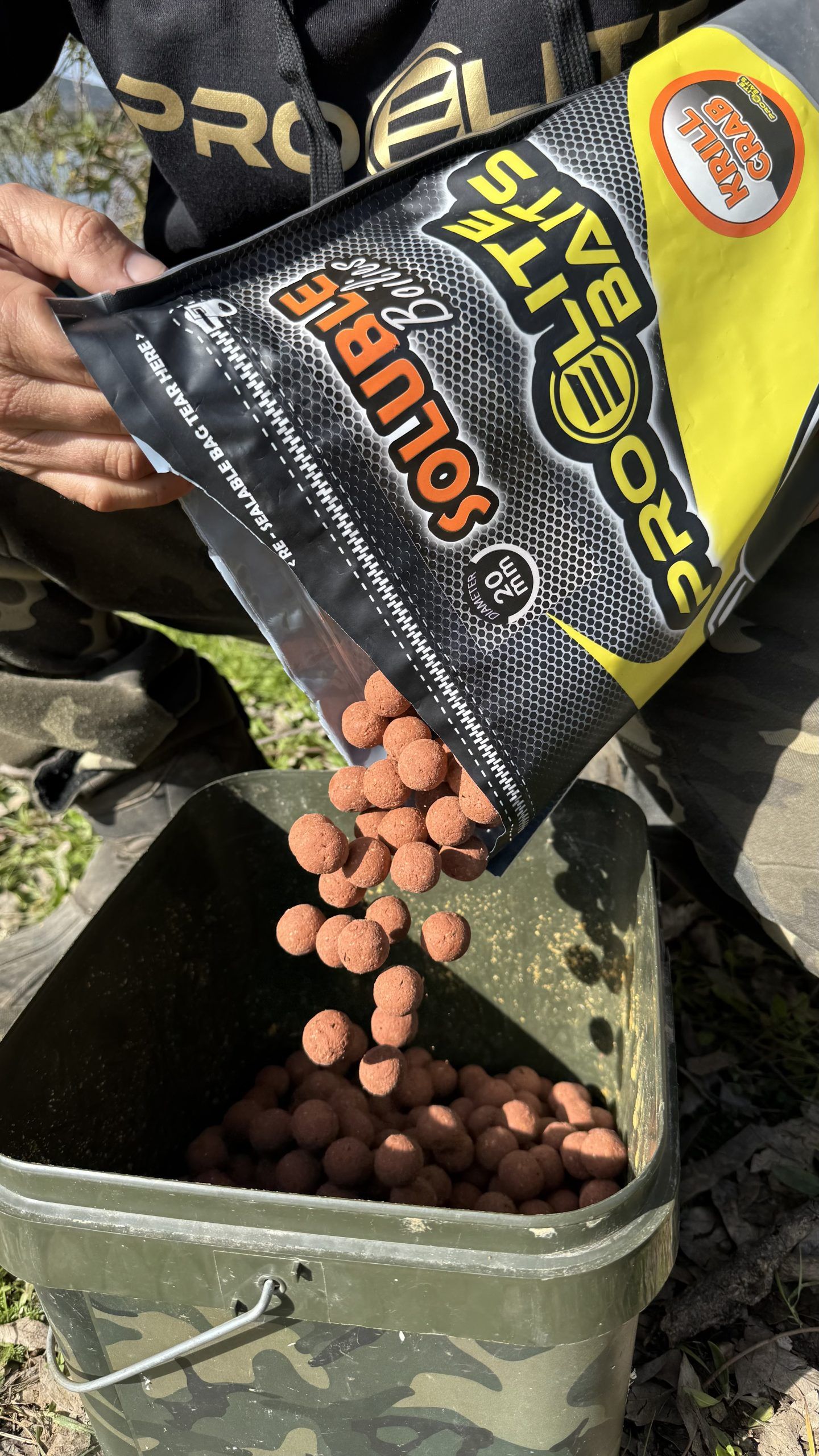 PRO Elite Baits Soluble Boilies 20mm Krill & Crab 3.5kg - Imagen 4