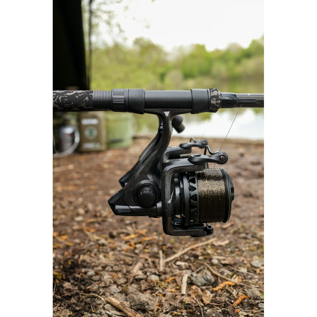 Sonik Xtractor+ 9ft 2.74 m Dark Camo 3.00 lb - Imagen 7
