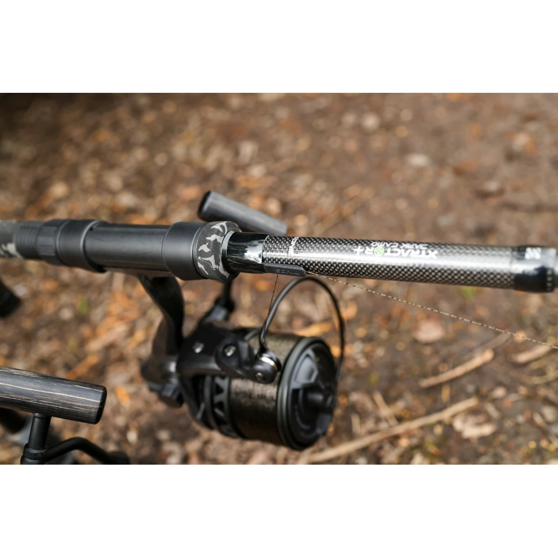 Sonik Xtractor+ 9ft 2.74 m Dark Camo 3.00 lb - Imagen 2