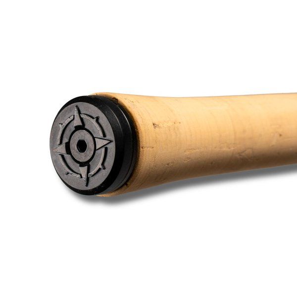 Nash Caña Scope Cork 9ft 3.25lb es una caña de carpfishing de alto rendimiento que ofrece una combinación ideal de potencia, sensibilidad y portabilidad.