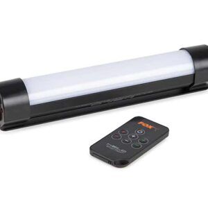 Fox Luz LED Multicolor es la solución de iluminación ideal para sesiones de pesca nocturnas, diseñada para ofrecer comodidad, visibilidad y versatilidad.