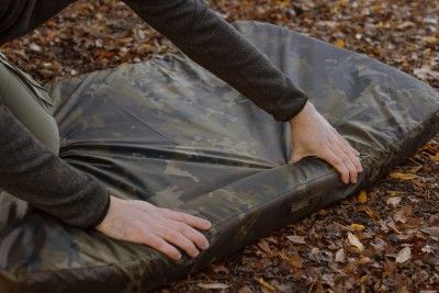 Korda Moqueta Compact Dark Camo - Imagen 3